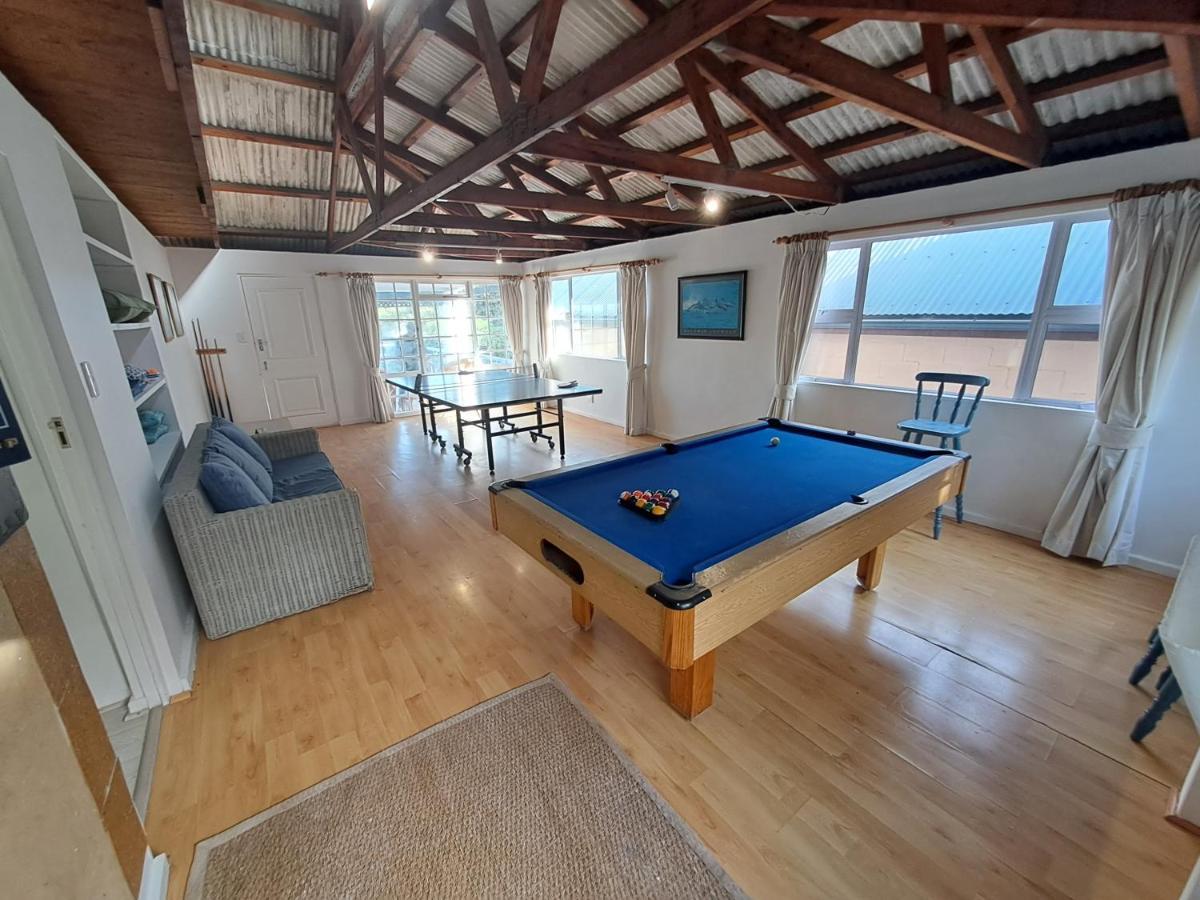 Atlantic Dream Beachfront Villa スカボロー エクステリア 写真