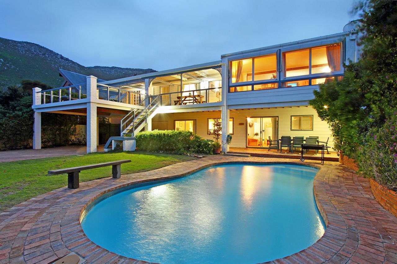 Atlantic Dream Beachfront Villa スカボロー エクステリア 写真